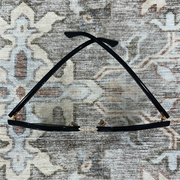 Ray-Ban Black and Gold Clubmaster Sunglasses - Picture 2 of 4